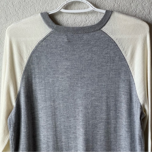 Vineyard Vines Raglan Sleeve Sweater in Gray Heather Size Medium NEW - Picture 4 of 6